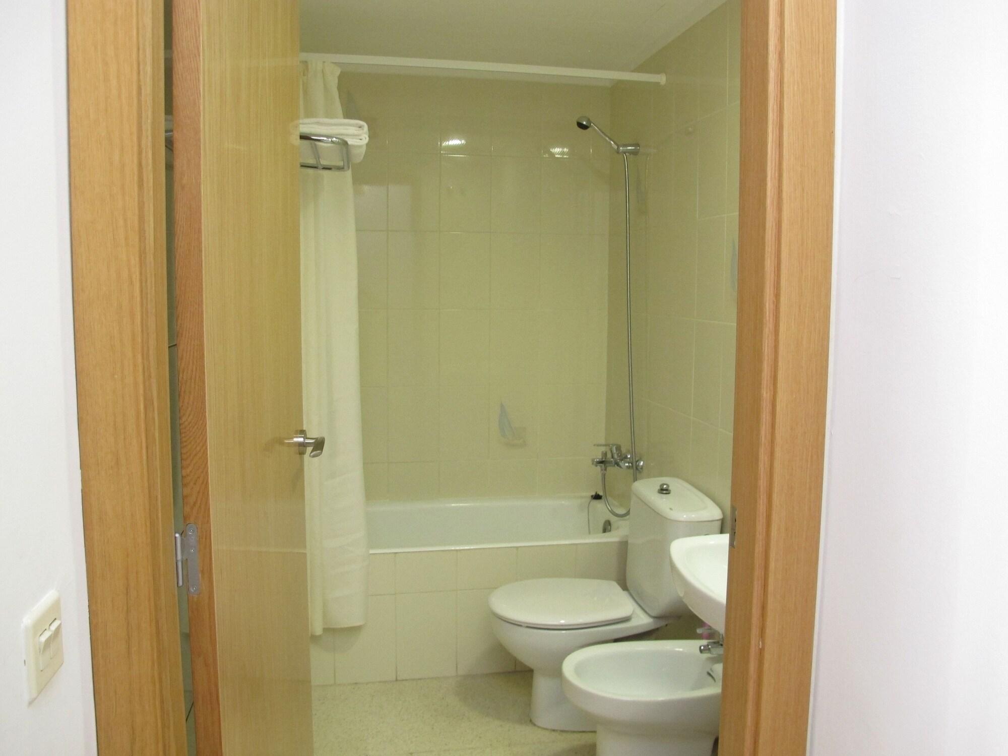 Apartamentos Santi Лорет де Мар Екстериор снимка