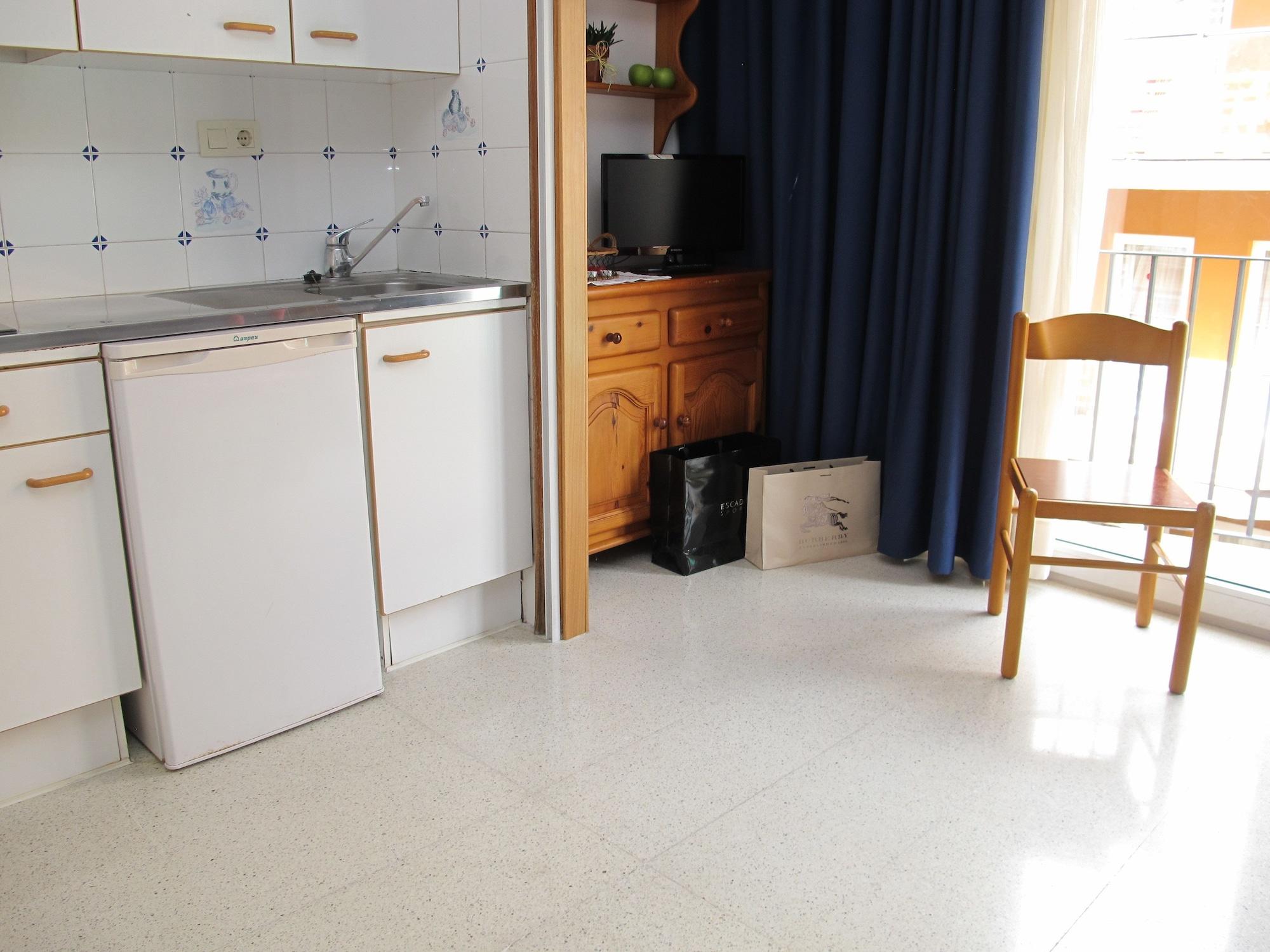 Apartamentos Santi Лорет де Мар Екстериор снимка