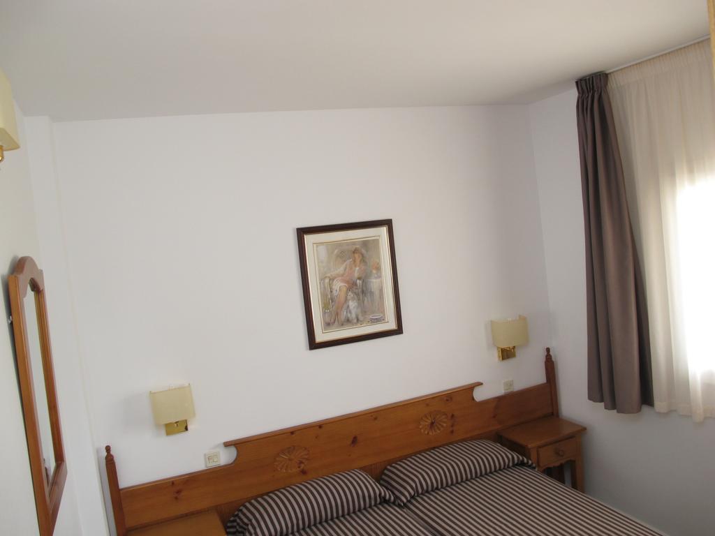 Apartamentos Santi Лорет де Мар Стая снимка